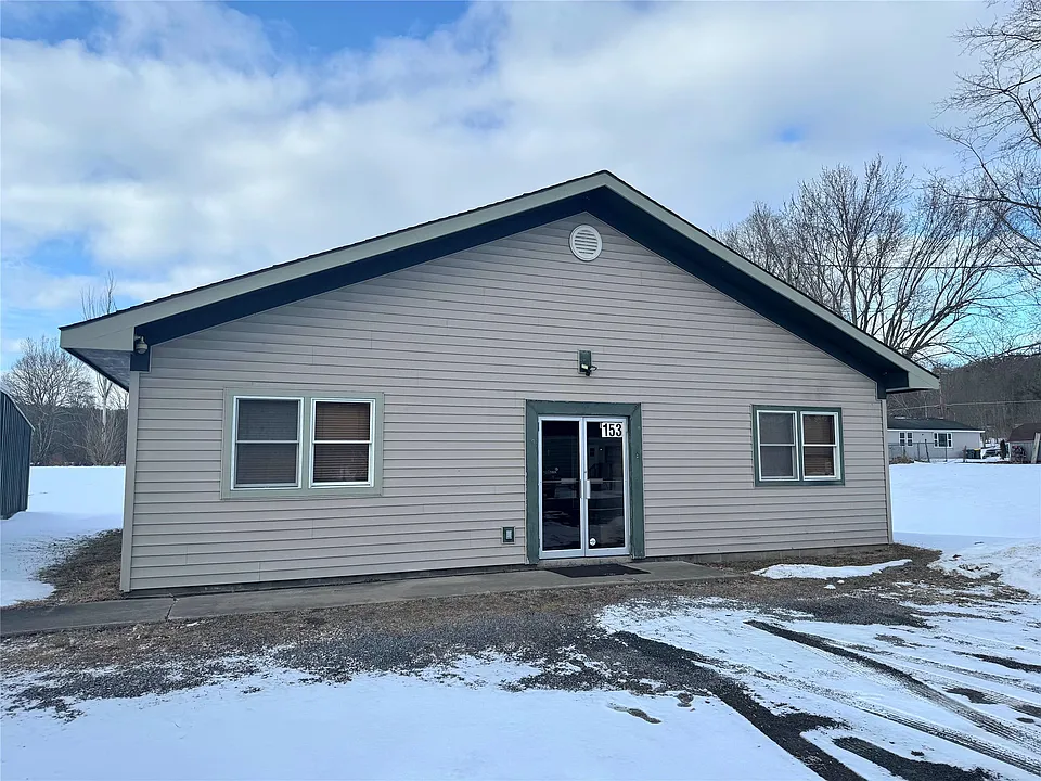 153 Slater Rd