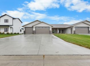 505 Mill Pond Rd #2, Rock Rapids, IA 51246
