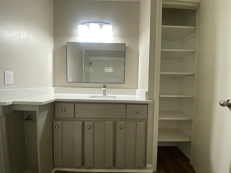 3714 Lasalle Dr — Photo 11