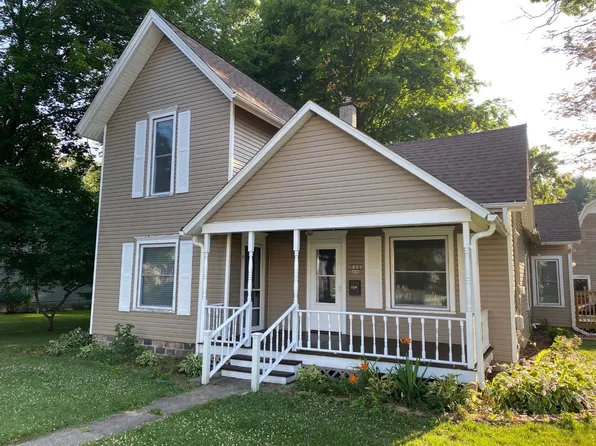 416 S Michigan Ave, Vicksburg, MI 49097
