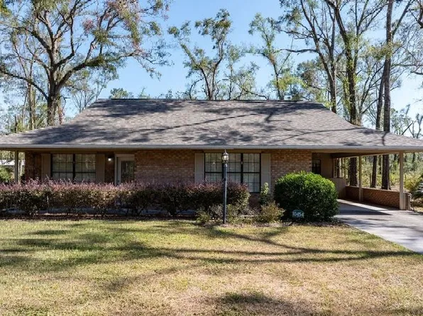 10454 Wildwood Dr, Dowling Park, FL 32064