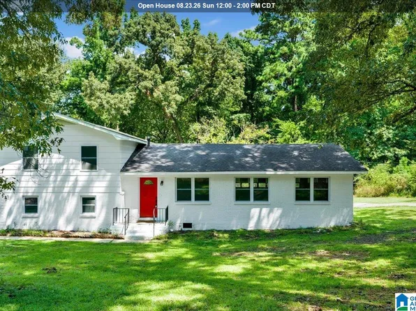 2221 Lisa Ann Dr SE, Leeds, AL 35094