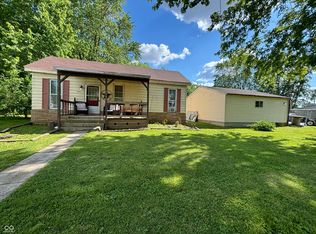 6543 W Old National Rd, Knightstown, IN 46148