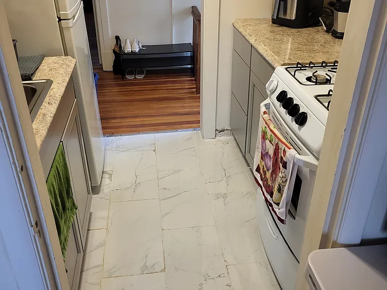 538 Myrtle Ave — Photo 13