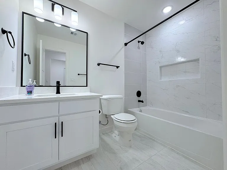 3909 Surmise St — Photo 22