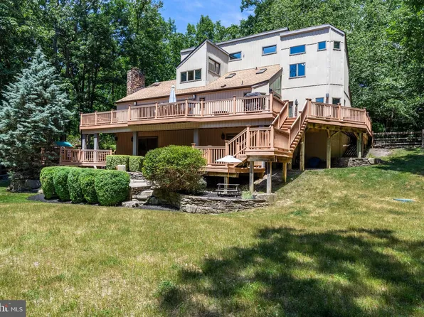 43 E Centennial Dr, Medford, NJ 08055