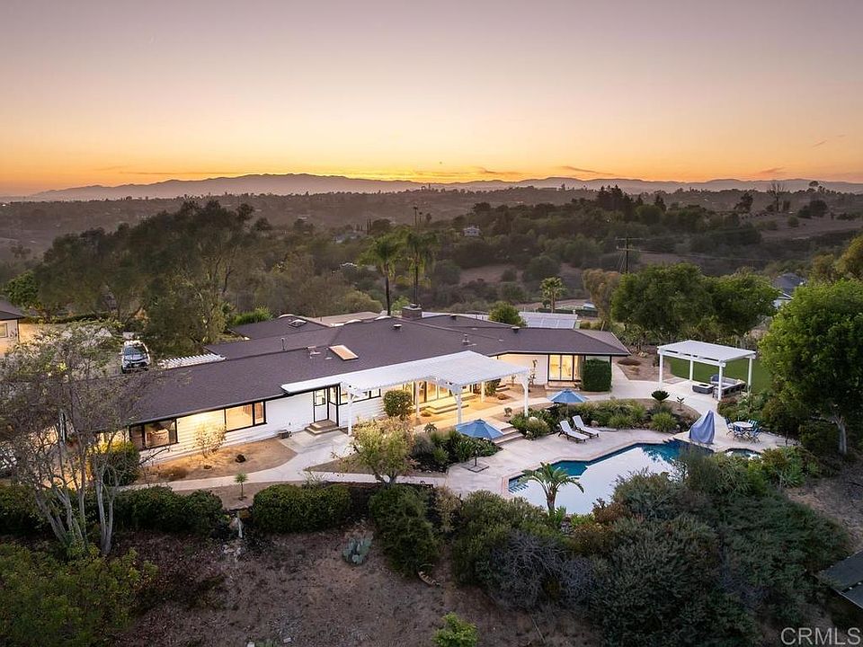 1st image of 1097 Camino Alisos
