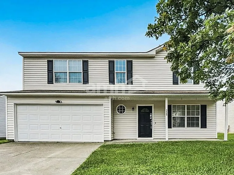 3660 Watkins Ridge Ct — Photo 1