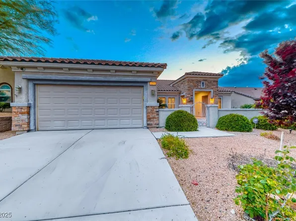2215 Bannerwood St, Henderson, NV 89044