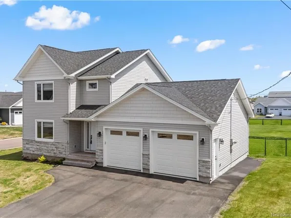 2 Robert St, Shediac, NB E4P 0R2