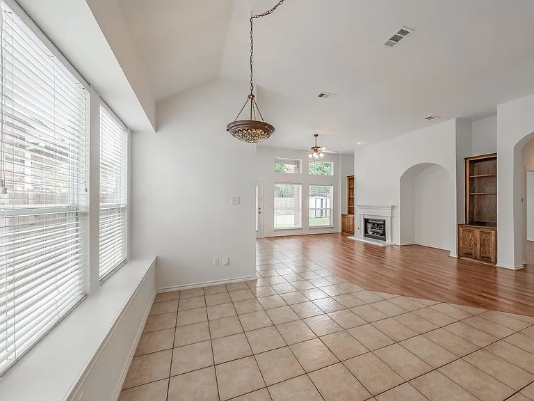 8648 Prairie Dawn Dr — Photo 23