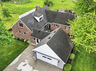428 Pine St, Pemberville, OH 43450