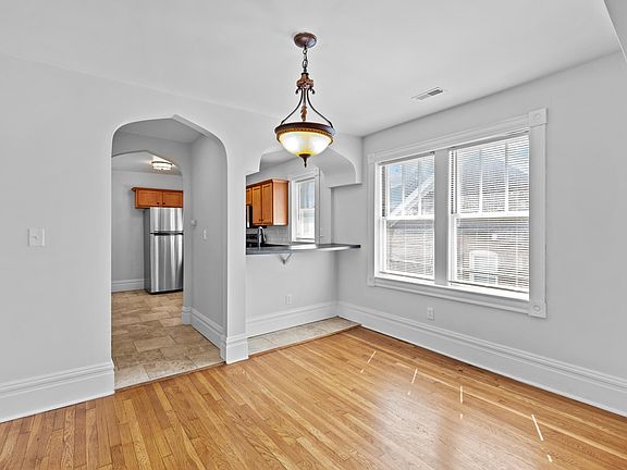 4th image of 3410 Virginia Ave #A