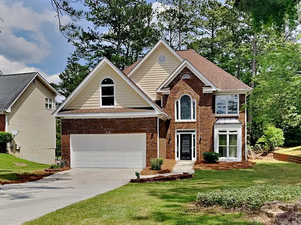 6845 Gledhill Way, Stone Mountain, GA 30087