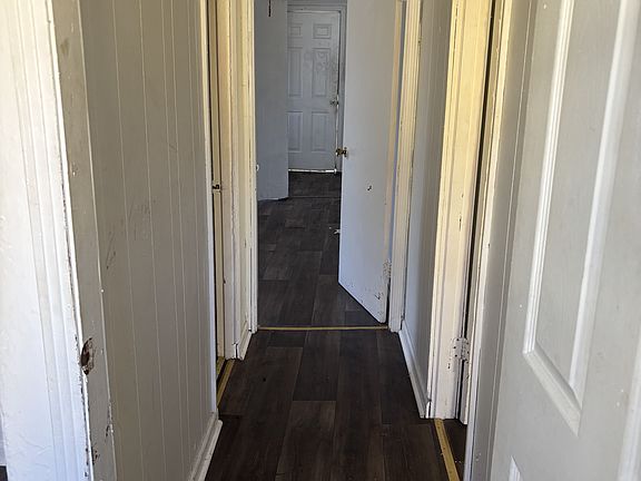 4th image of 1112 N 5th Ave