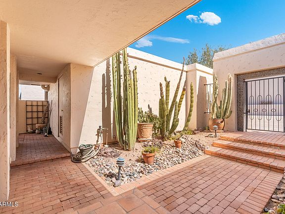 5th image of 5814 N Echo Canyon Lane