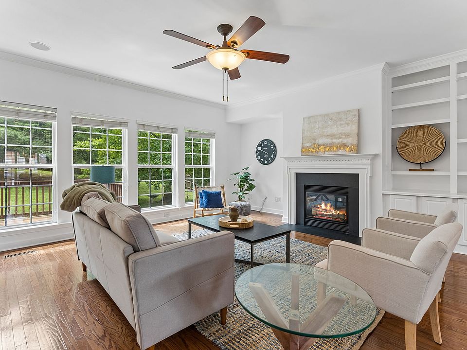 1st image of 1232 Lighthouse Pl