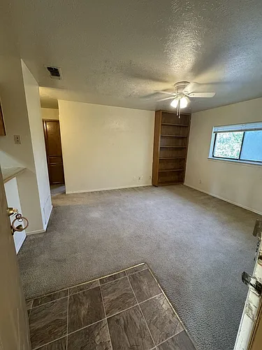 Floor plan 204