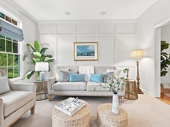 5th image of 11 Evergreen Rd