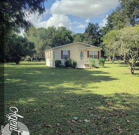 2nd image of 7631 Shannon Ln