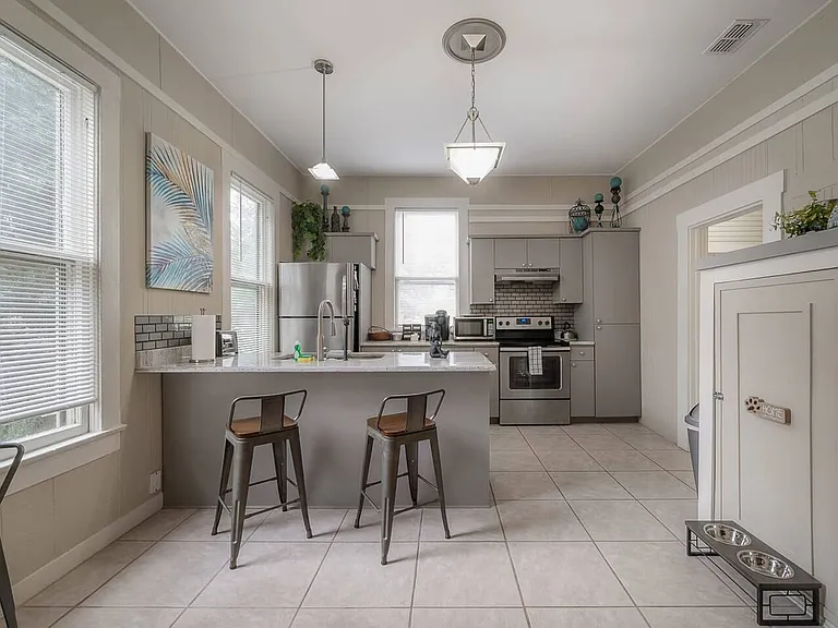 306 W Park Ave #B — Photo 11