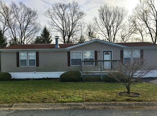 105 Ridgewood Mnr, Manheim, PA 17545