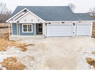 506 Ridge Ct, Orfordville, WI 53576
