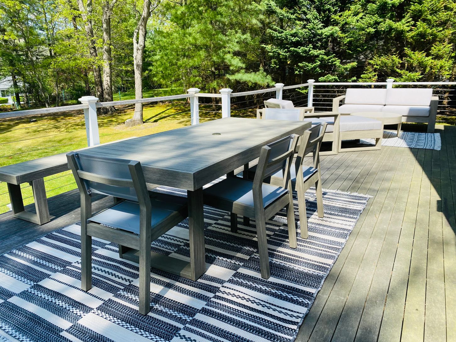  Back Deck Dining Area