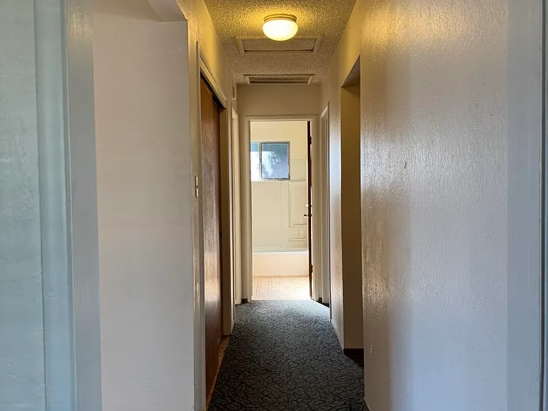 2859 Foskett Ave — Photo 8