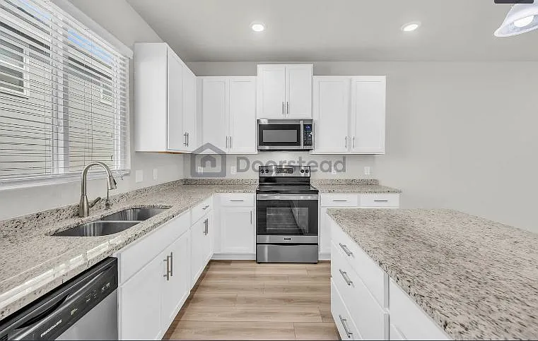 21514 Sir Walter Ln — Photo 3