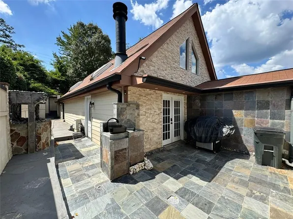 940 Bobcat Ct SE, Marietta, GA 30067