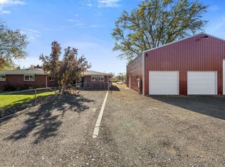 221405 E Bryson Brown Rd, Kennewick, WA 99337