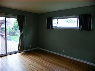 4th image of 1541 Foxworthy Ave