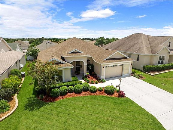 4th image of 2693 Daffodil Ct