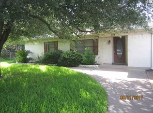 124 W Warren St, Hewitt, TX 76643