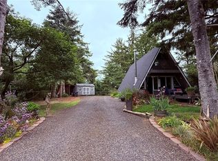 148 Seagate St SW, Ocean Shores, WA 98569