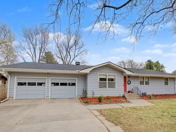 2220 Browning Ave, Manhattan, KS 66502