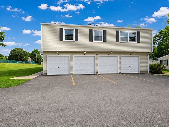 3rd image of 320 Joan Ct Unit D