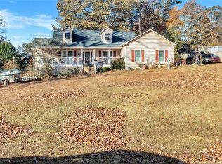245 Moseley Crossing Dr, Stockbridge, GA 30281