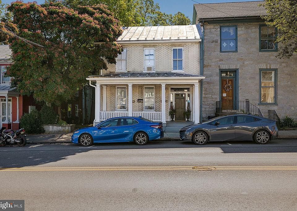 1st image of 316 E King St