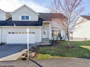 23 Pleasant Ridge Ln, Morgantown, WV 26508
