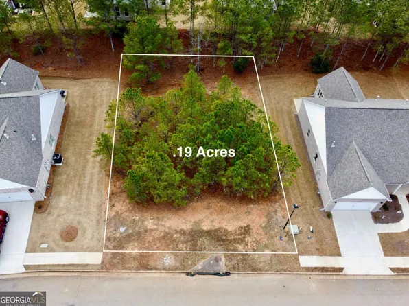 835 Crossroads Ct, Social Circle, GA 30025