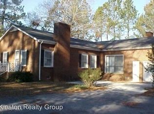 1512 N Queen St, Kinston, NC 28501