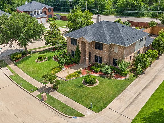 3rd image of 3341 Pecan Shadow Way