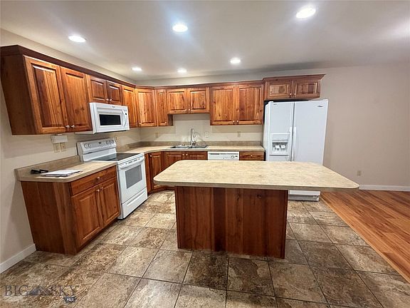 4th image of 31 Tobacco Root Rd