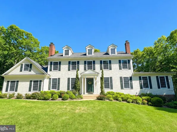 9015 Katie Ct, Port Tobacco, MD 20677