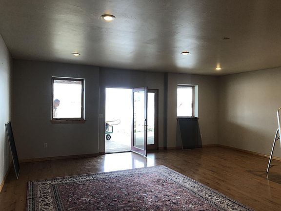 4th image of 7300 Raven Dr