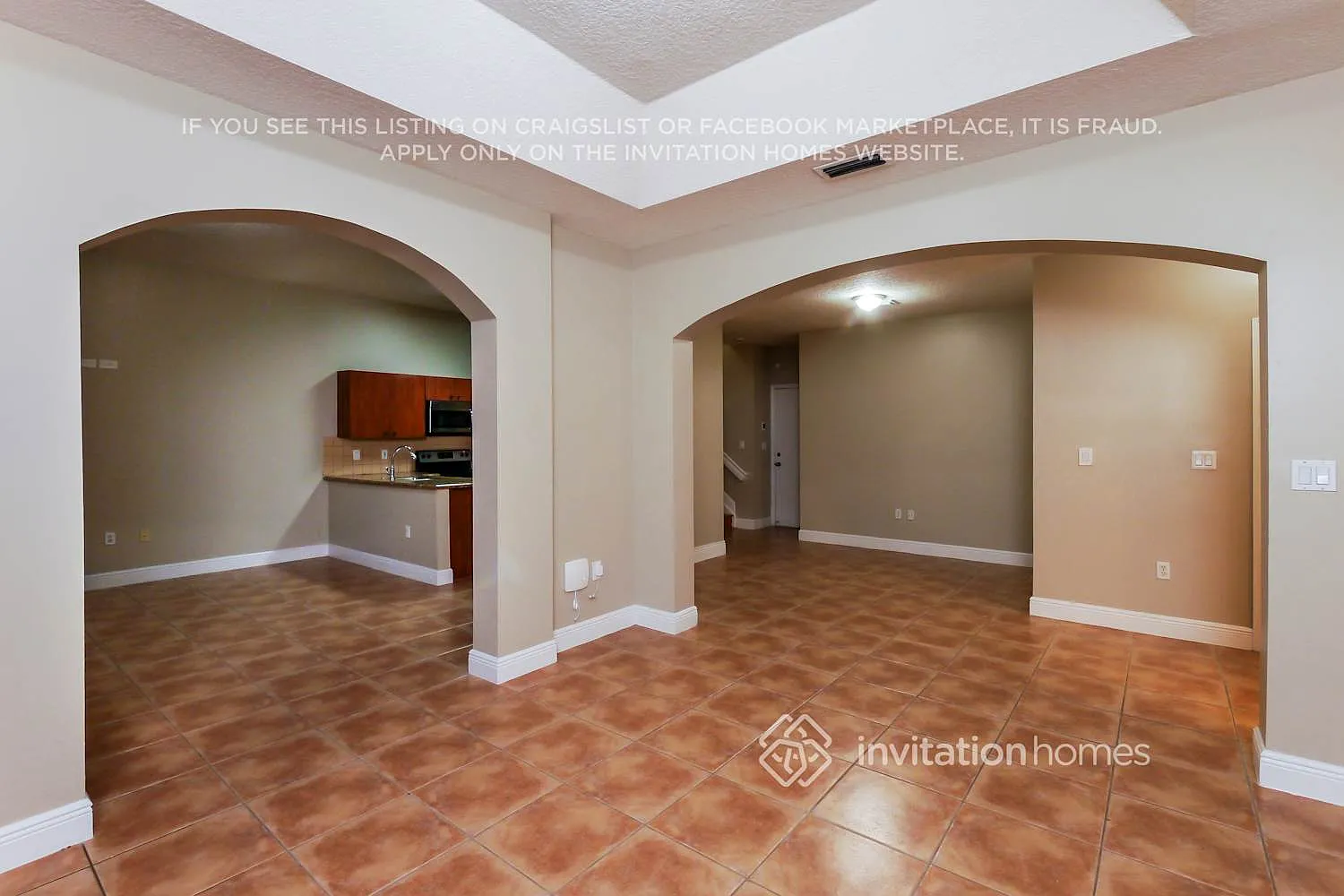 8387 NW 143rd St Miami Lakes, FL 33016 — Photo 4
