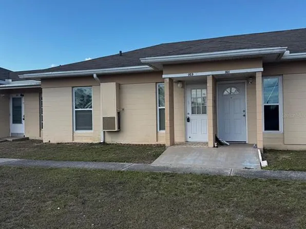 929 Club Cir, Lake Wales, FL 33854