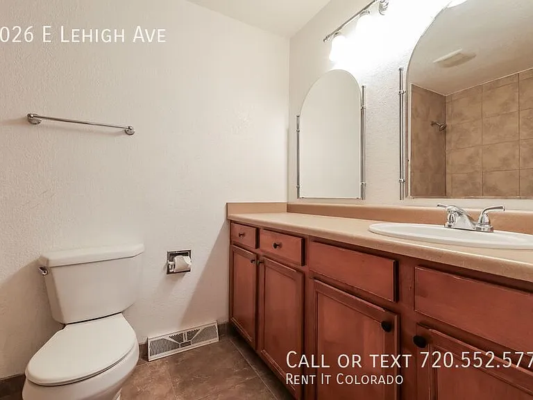9026 E Lehigh Ave — Photo 11
